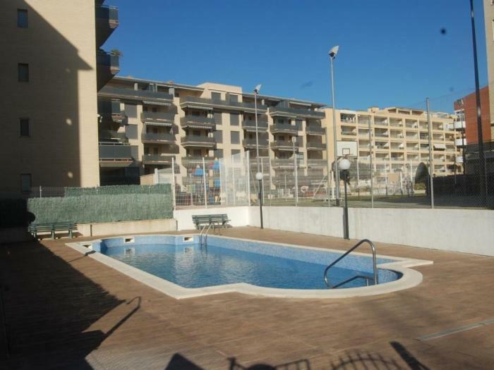Homes & Go Albeniz Basic La Pineda Dış mekan fotoğraf