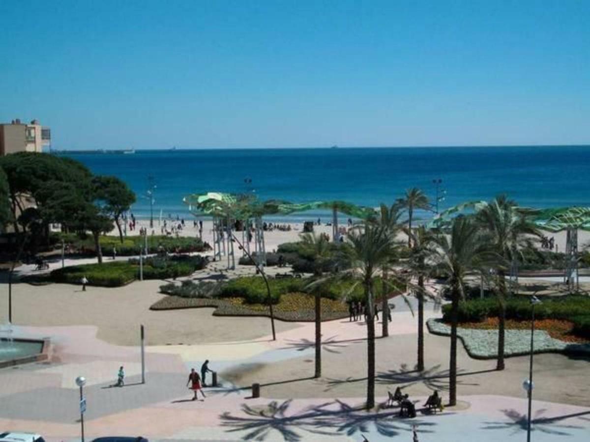 Homes & Go Albeniz Basic La Pineda Dış mekan fotoğraf